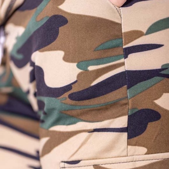 Cargo Pocket Camo Joggers - Picture 6 of 6